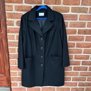 Prestigious black winter pea coat. Designer 1X